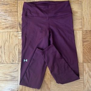 UnderAmour burgundy Legging